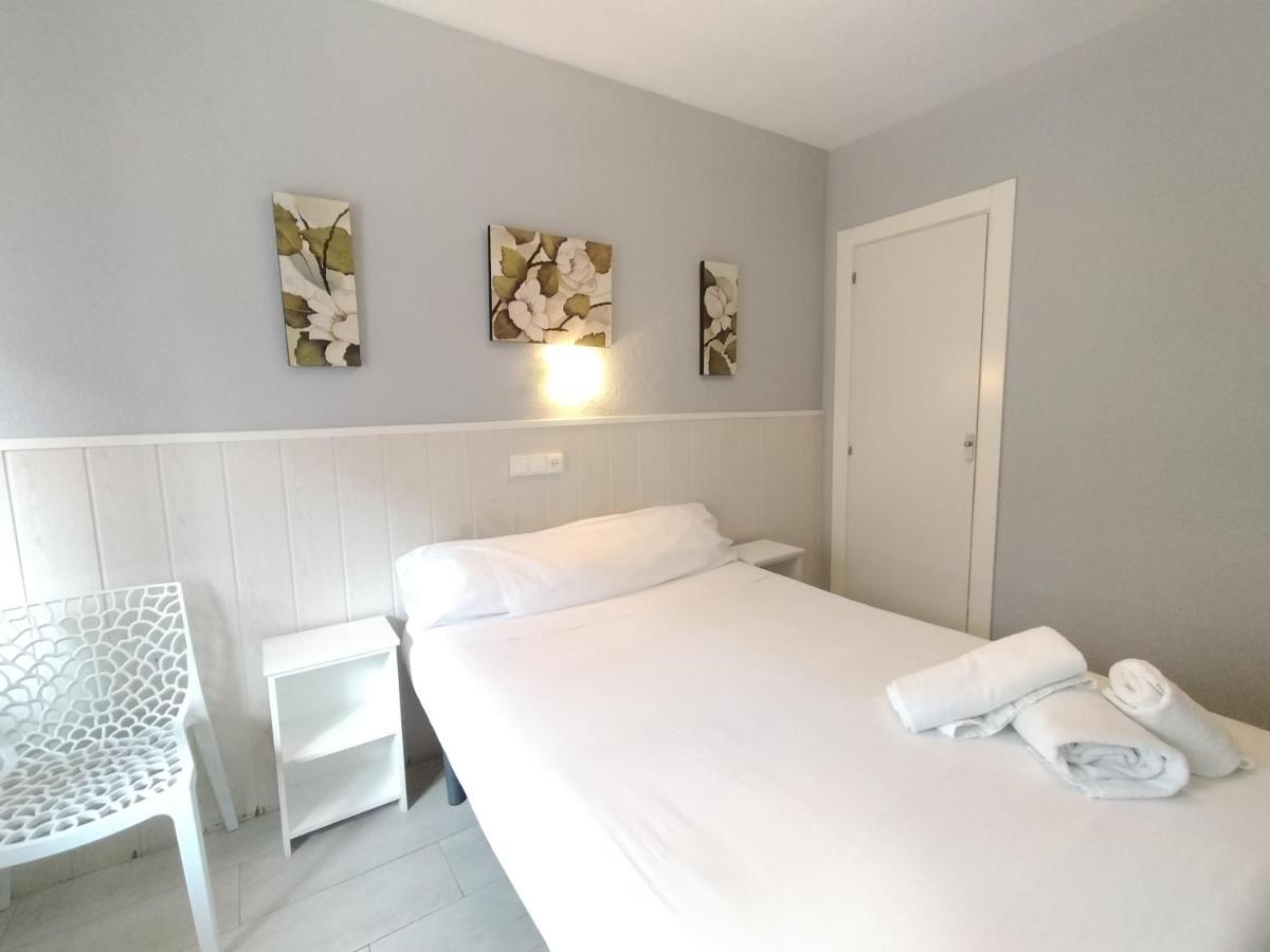 Hostal Albero By Gaiarooms Salamanca Exterior photo