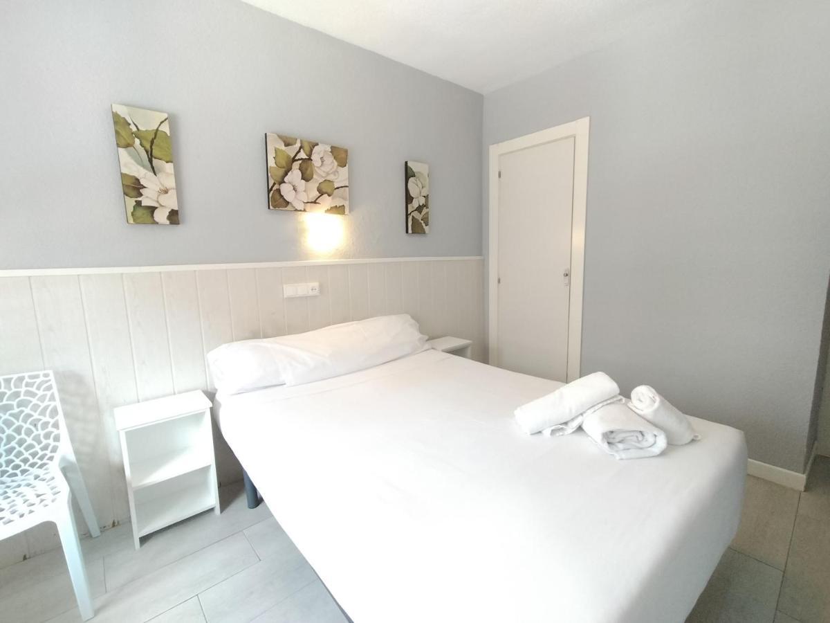Hostal Albero By Gaiarooms Salamanca Exterior photo