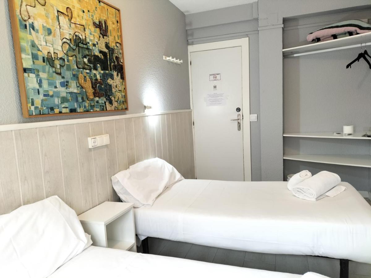 Hostal Albero By Gaiarooms Salamanca Exterior photo