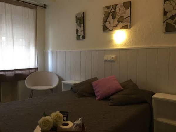 Hostal Albero By Gaiarooms Salamanca Exterior photo